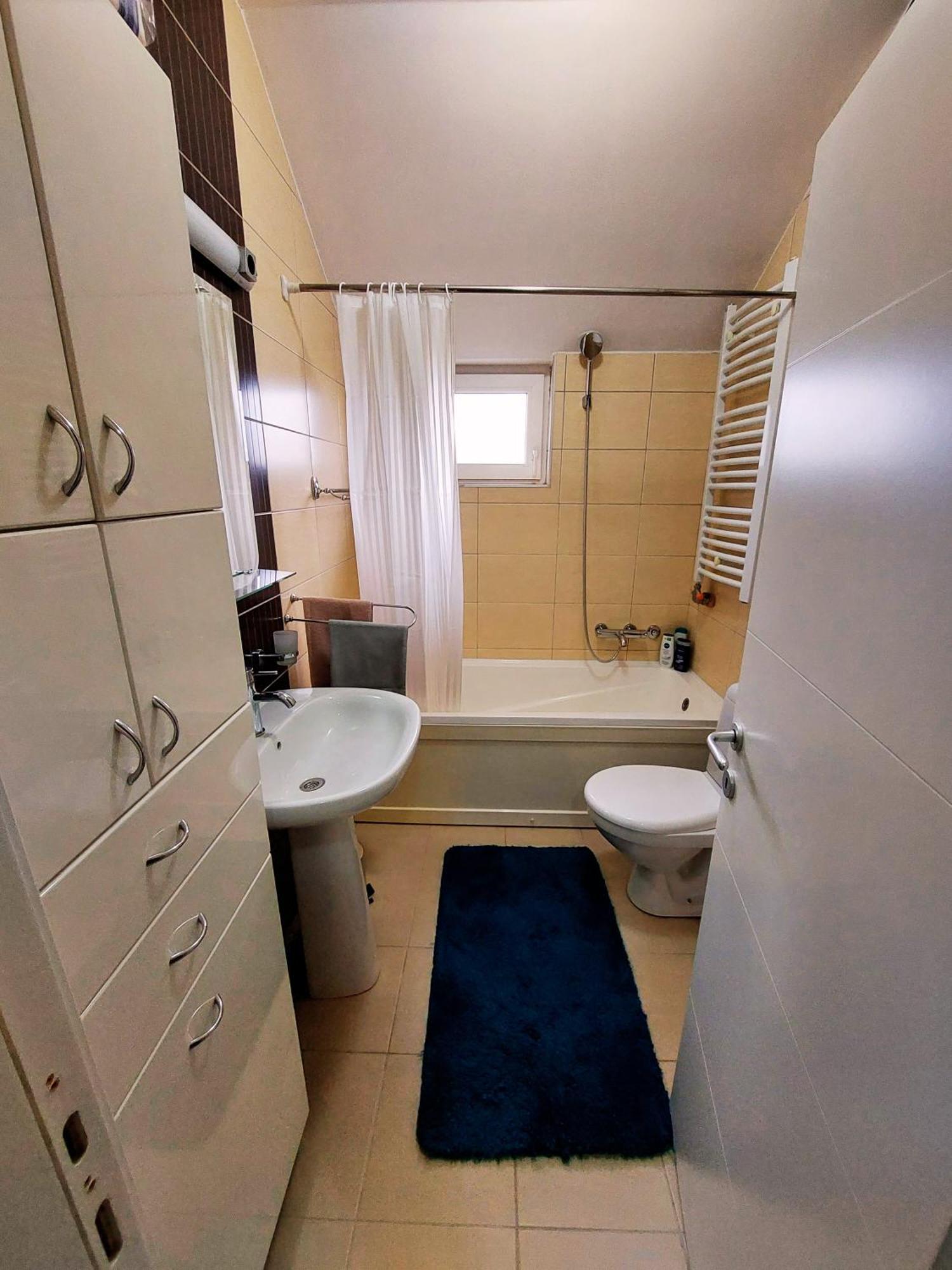 Xo Apartman Sremska Mitrovica Exterior foto